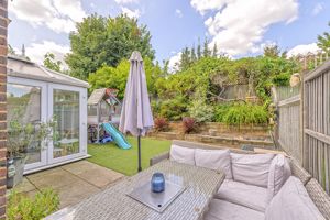 Photo 16- click for photo gallery